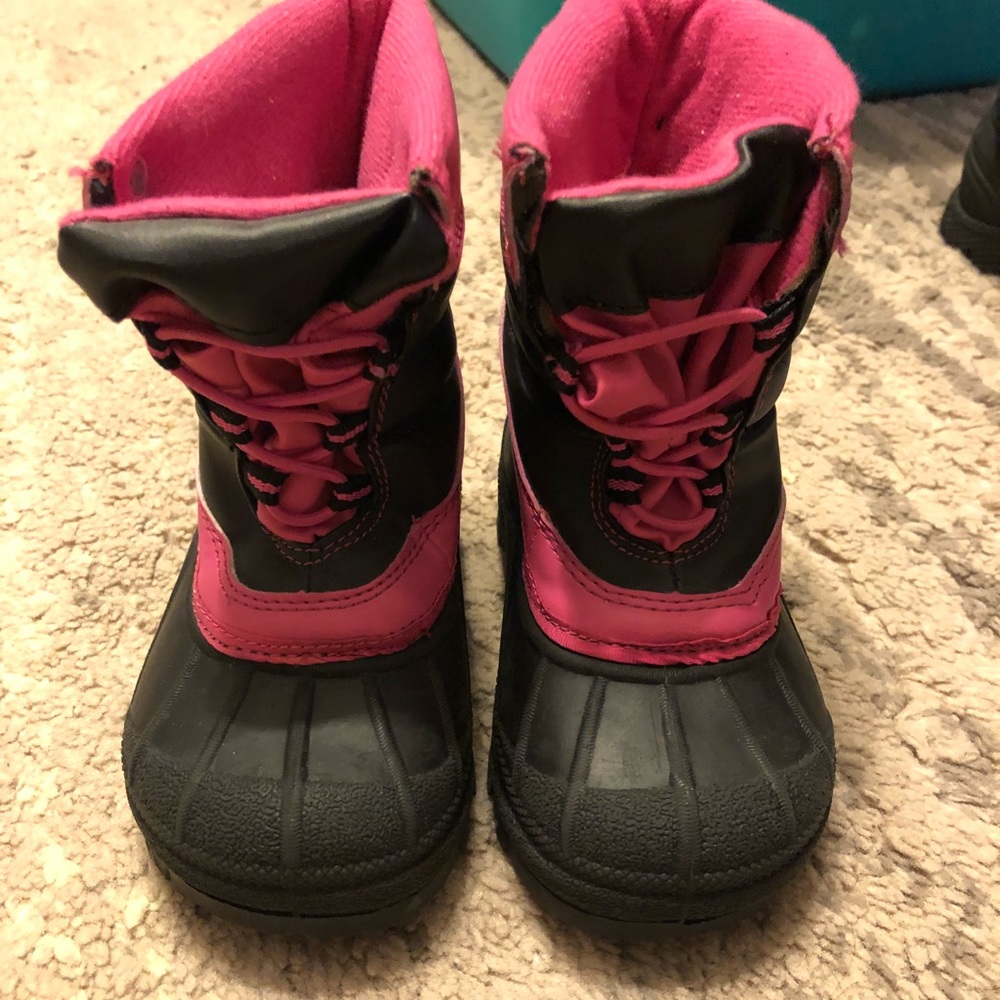 Toddler snow boots